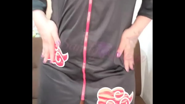 Naruto’s curvy sexy girl masturbating